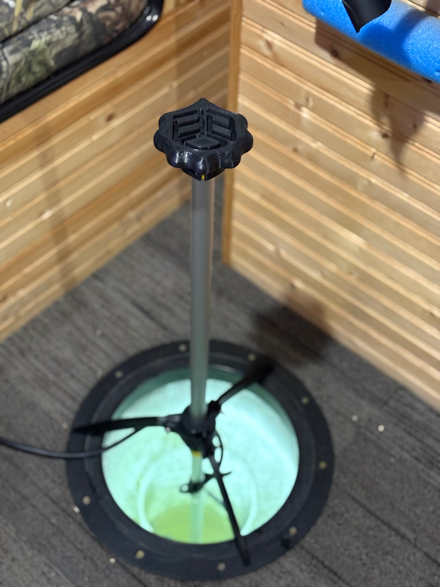 Livescope Pole Hub
