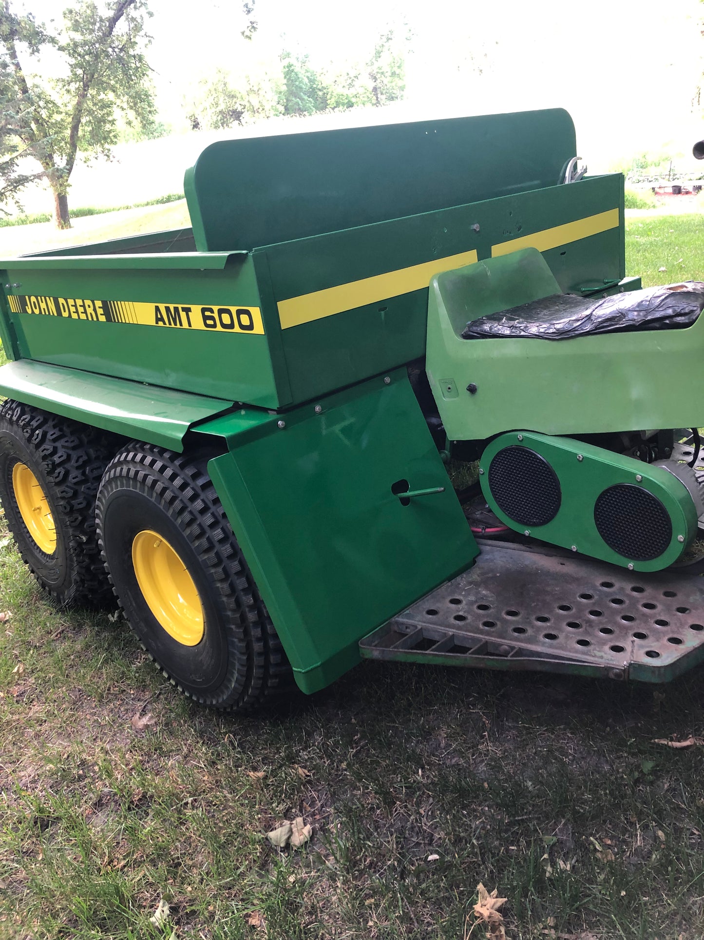 John Deere AMT 600/622/626 Replacement Fenders-Wide Axle