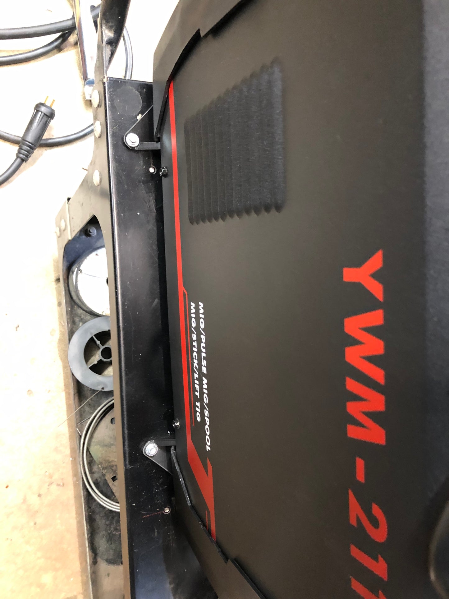 YesWelder 211P Mounting Feet