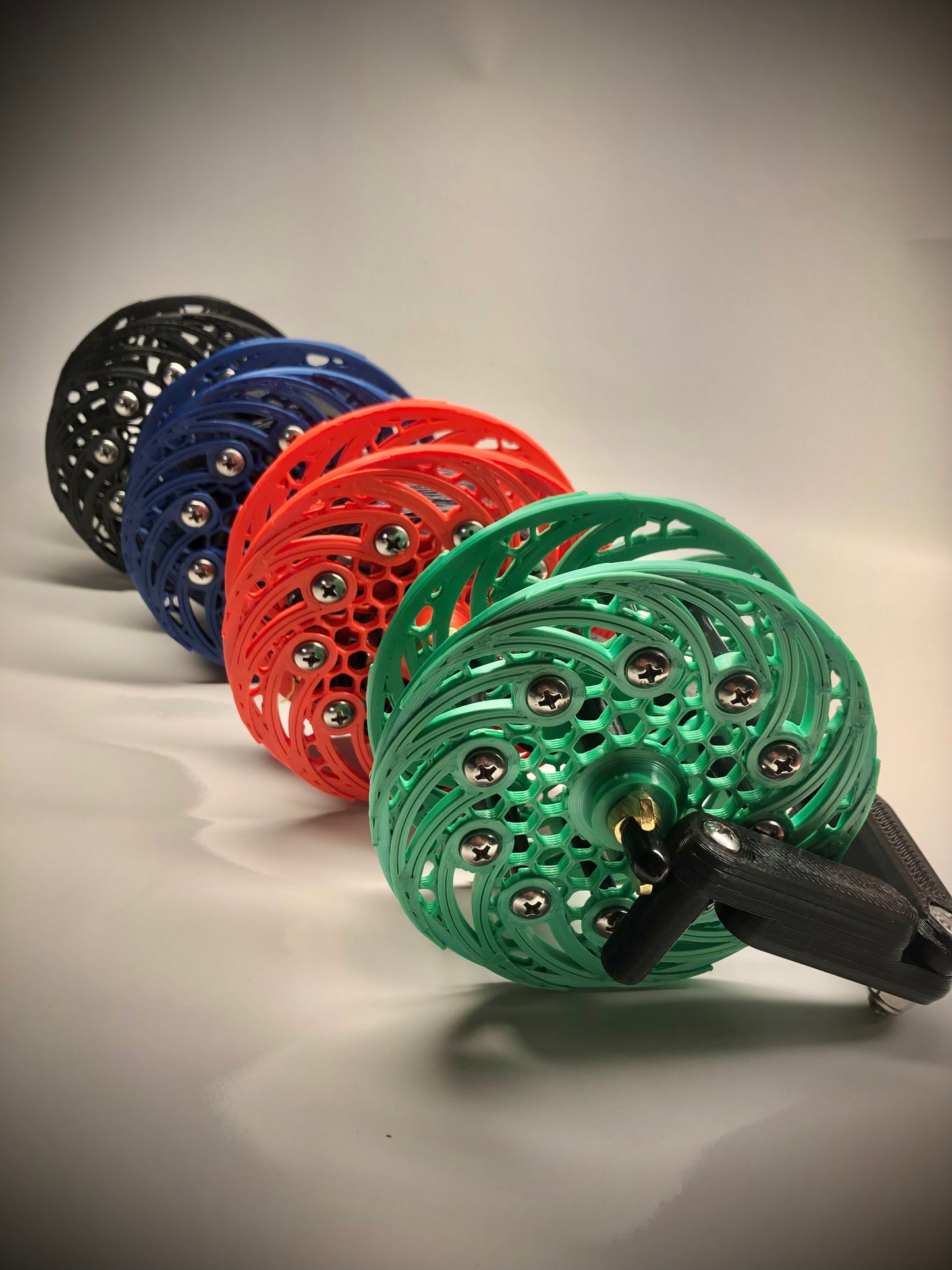 Taper Link-Rattle Reel
